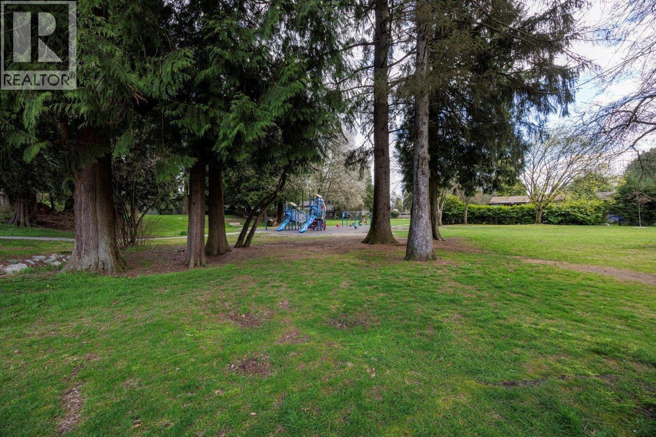 16 3200 WESTWOOD STREET, Port Coquitlam