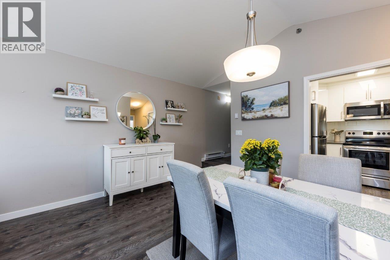 16 3200 WESTWOOD STREET, Port Coquitlam