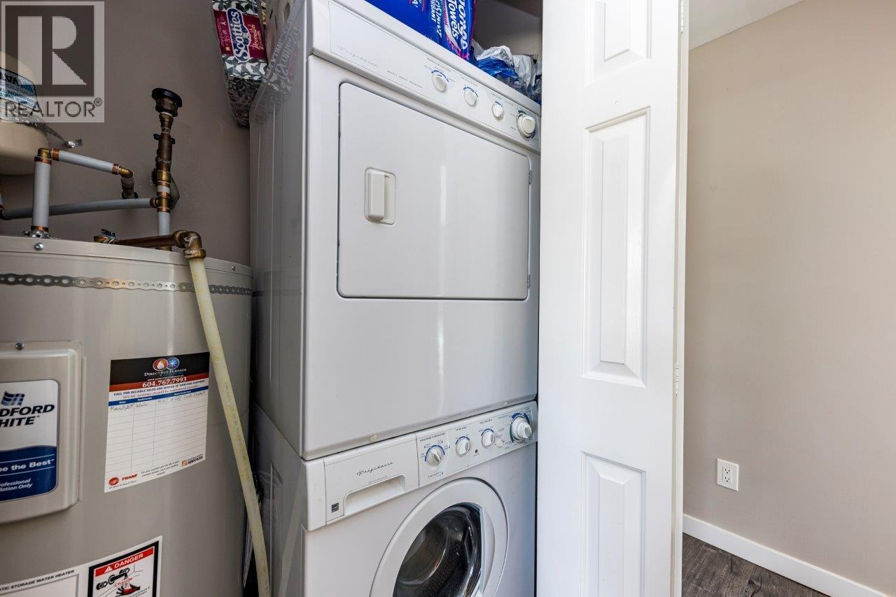16 3200 WESTWOOD STREET, Port Coquitlam
