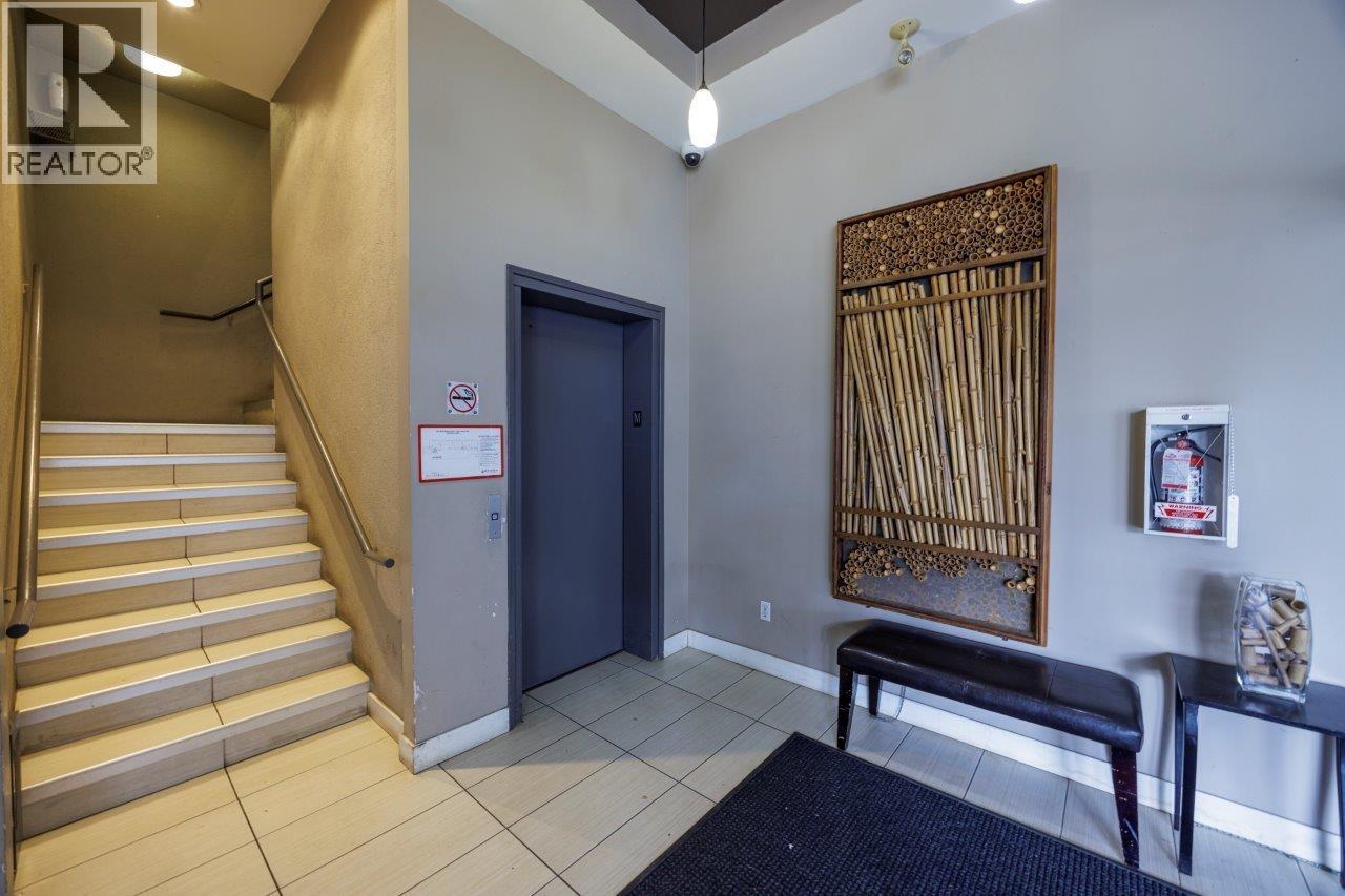 16 3200 WESTWOOD STREET, Port Coquitlam