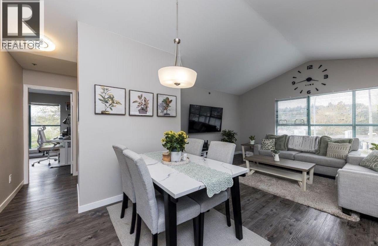 16 3200 WESTWOOD STREET, Port Coquitlam