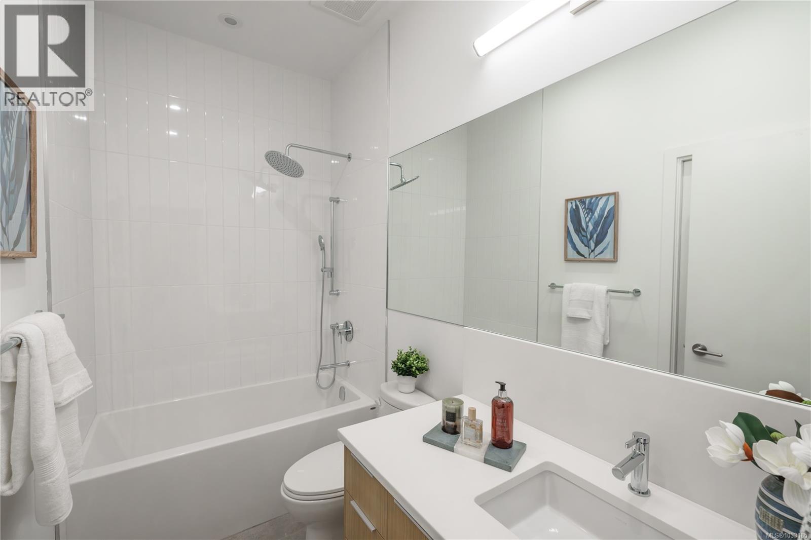 #307 9570 Fifth St - 23