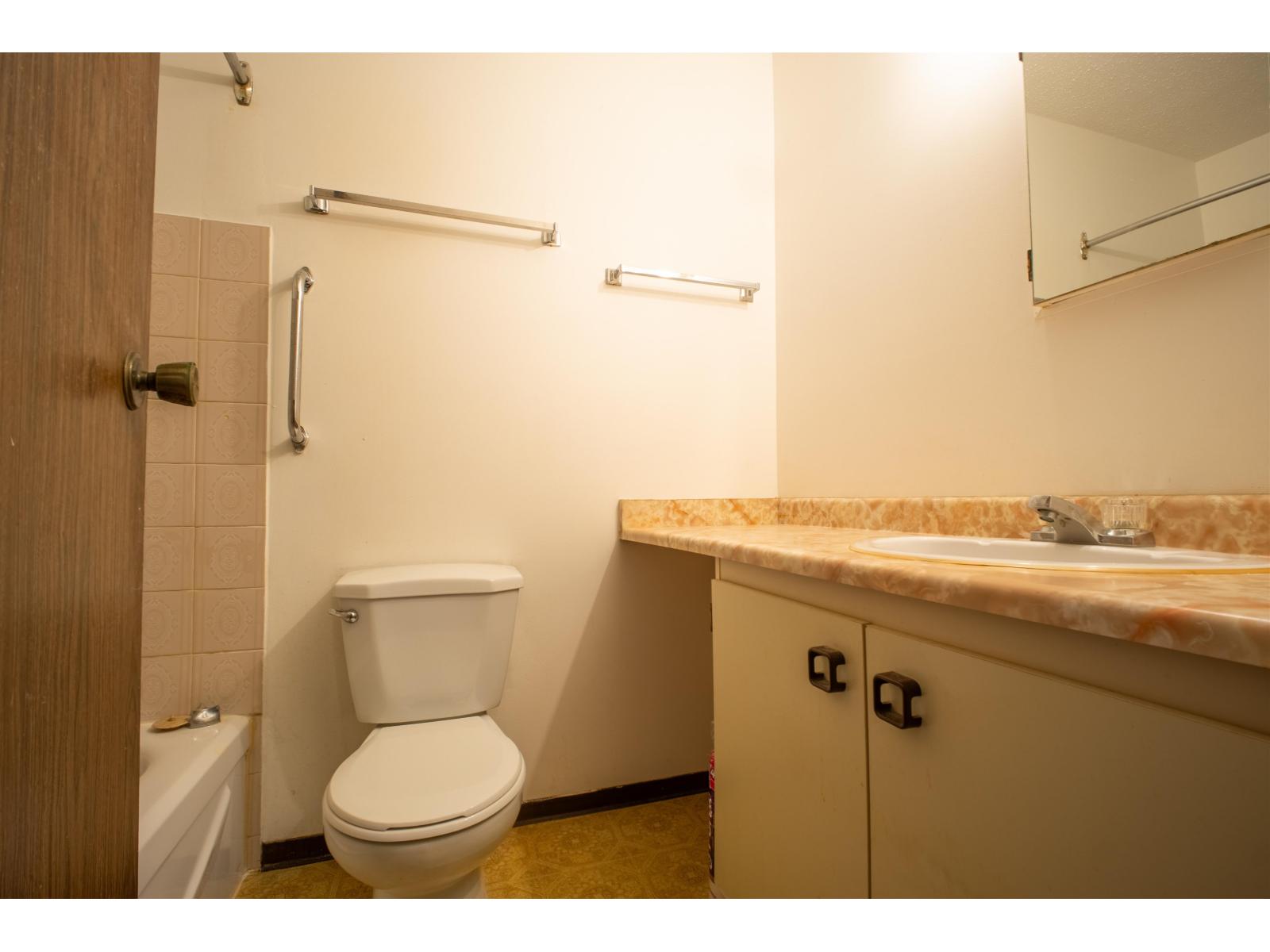 307 45749 SPADINA AVENUE, Chilliwack Downtown, Chilliwack