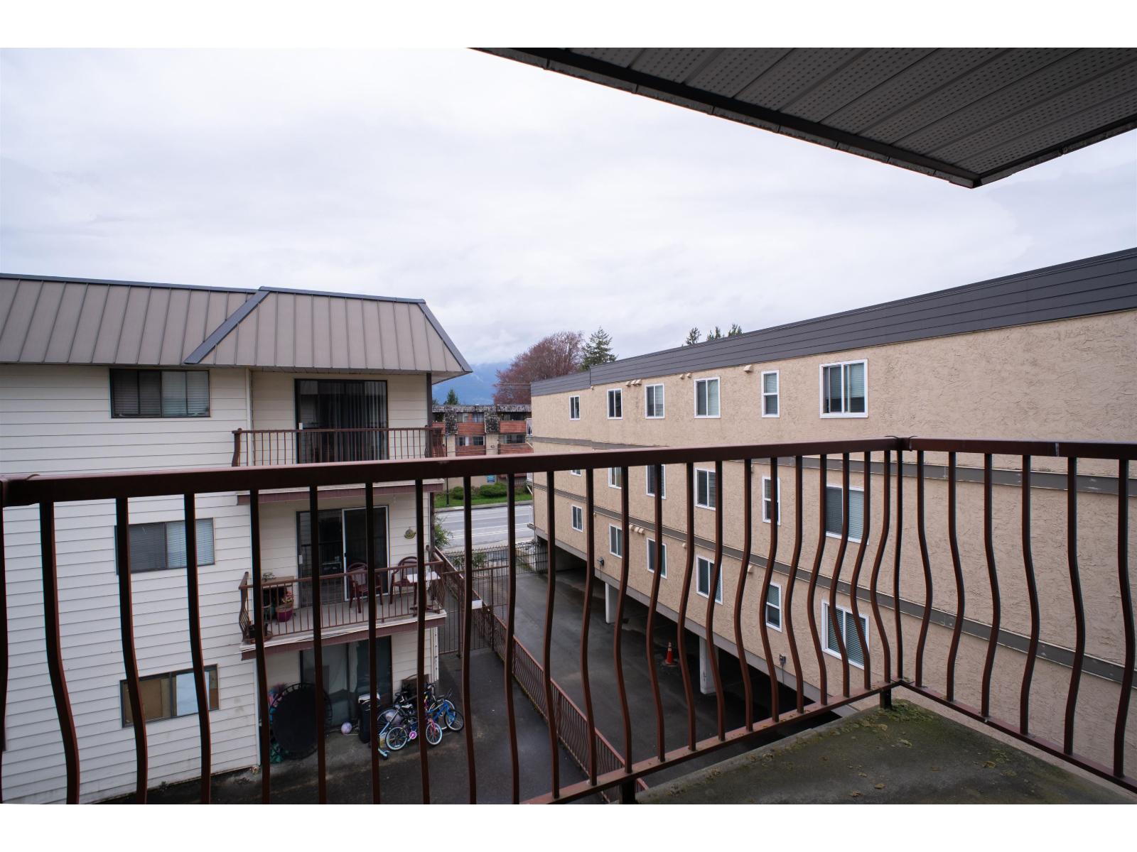 307 45749 SPADINA AVENUE, Chilliwack Downtown, Chilliwack