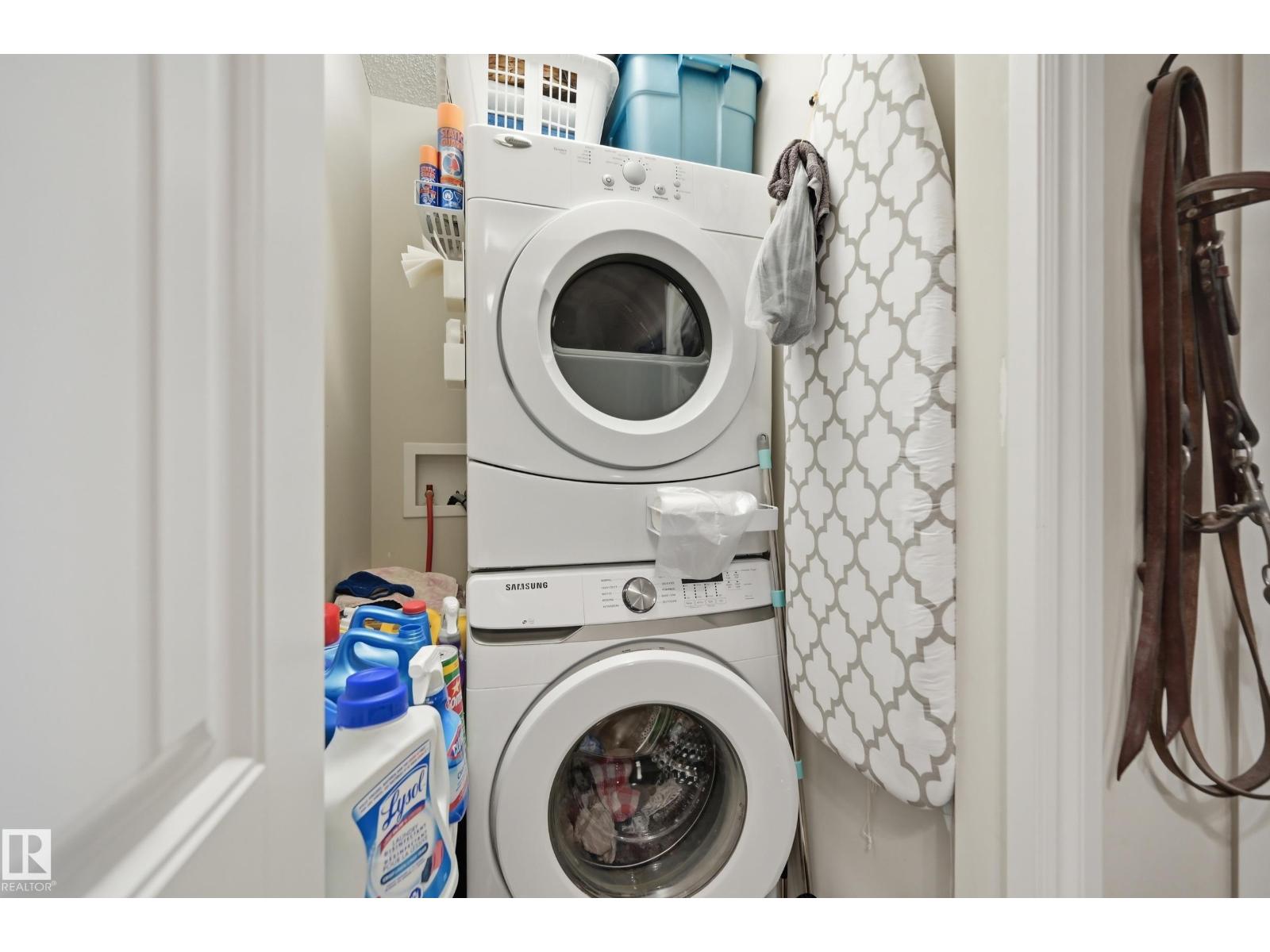 4 PETER ST, Spruce Grove