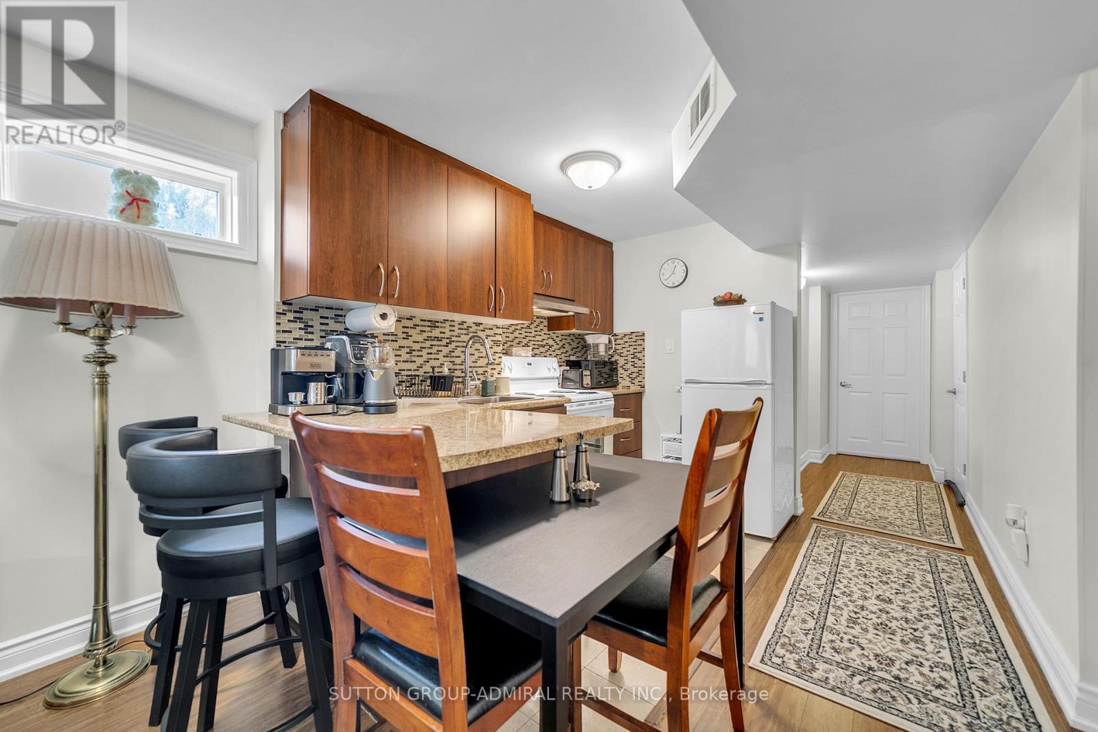 7 GAMBLE GLEN CRESCENT - 36