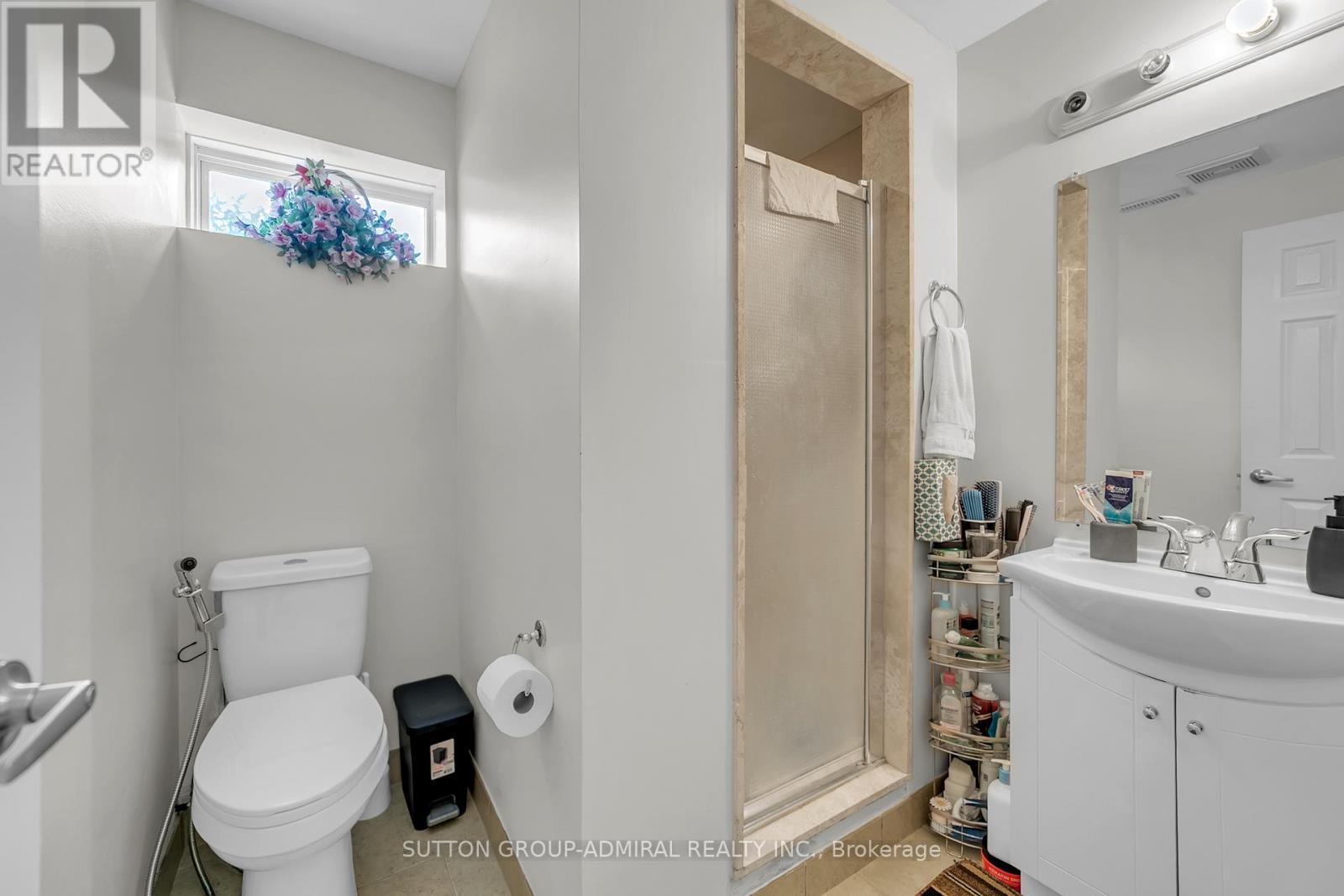 7 GAMBLE GLEN CRESCENT - 40
