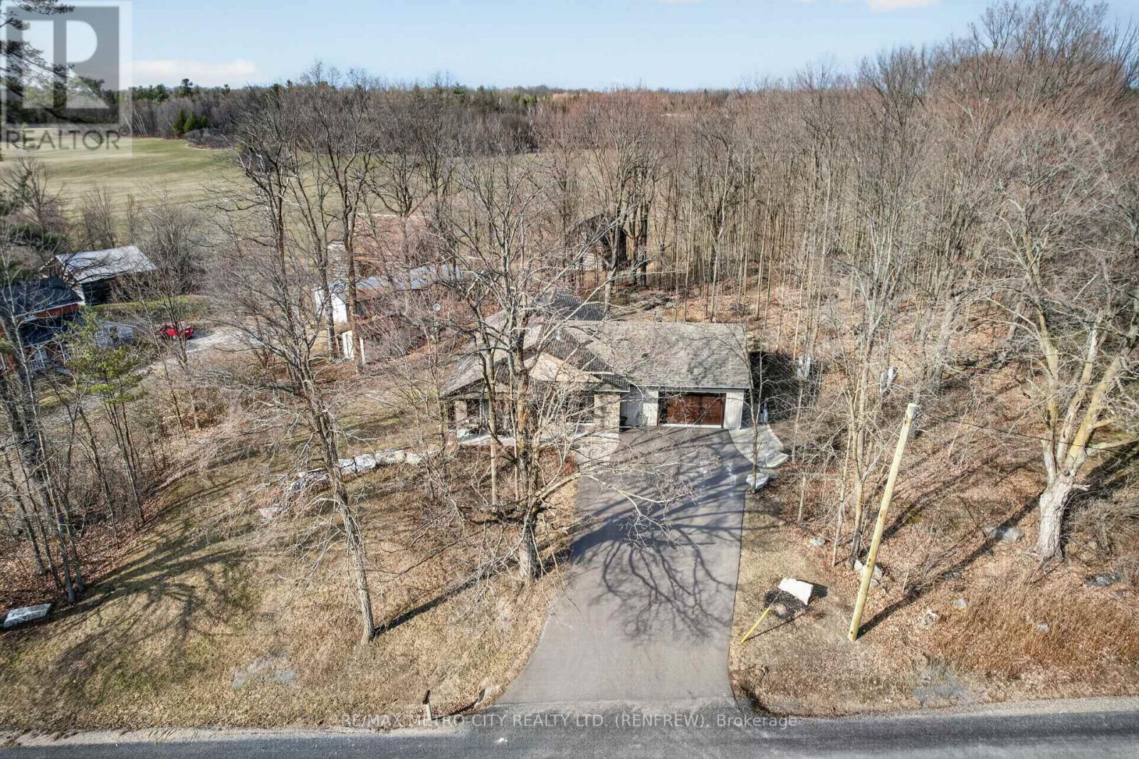 19 PALLEN ROAD - 31