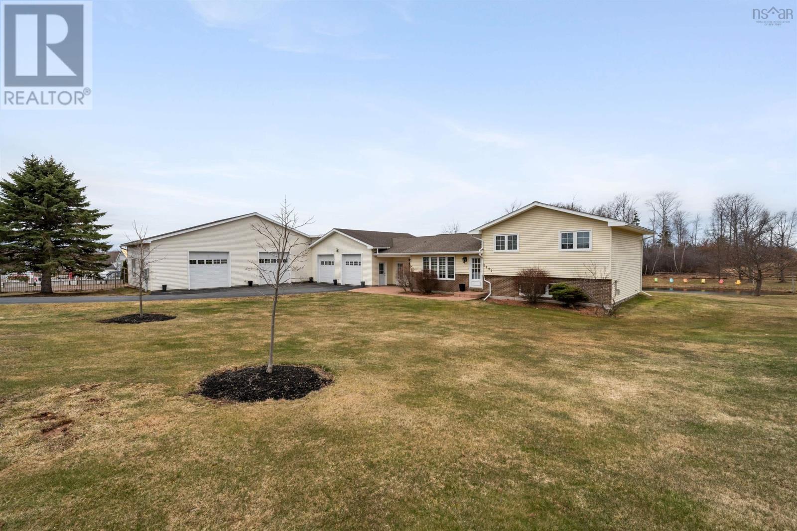 Property photo of 2003 Highway 6