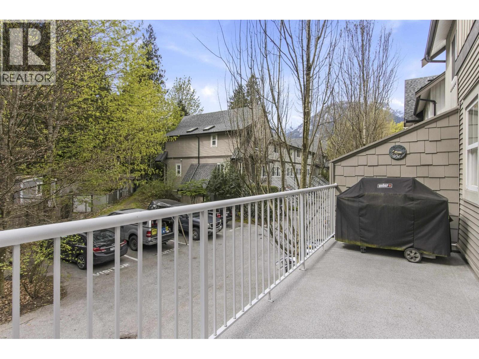 12 1800 MAMQUAM ROAD, Squamish
