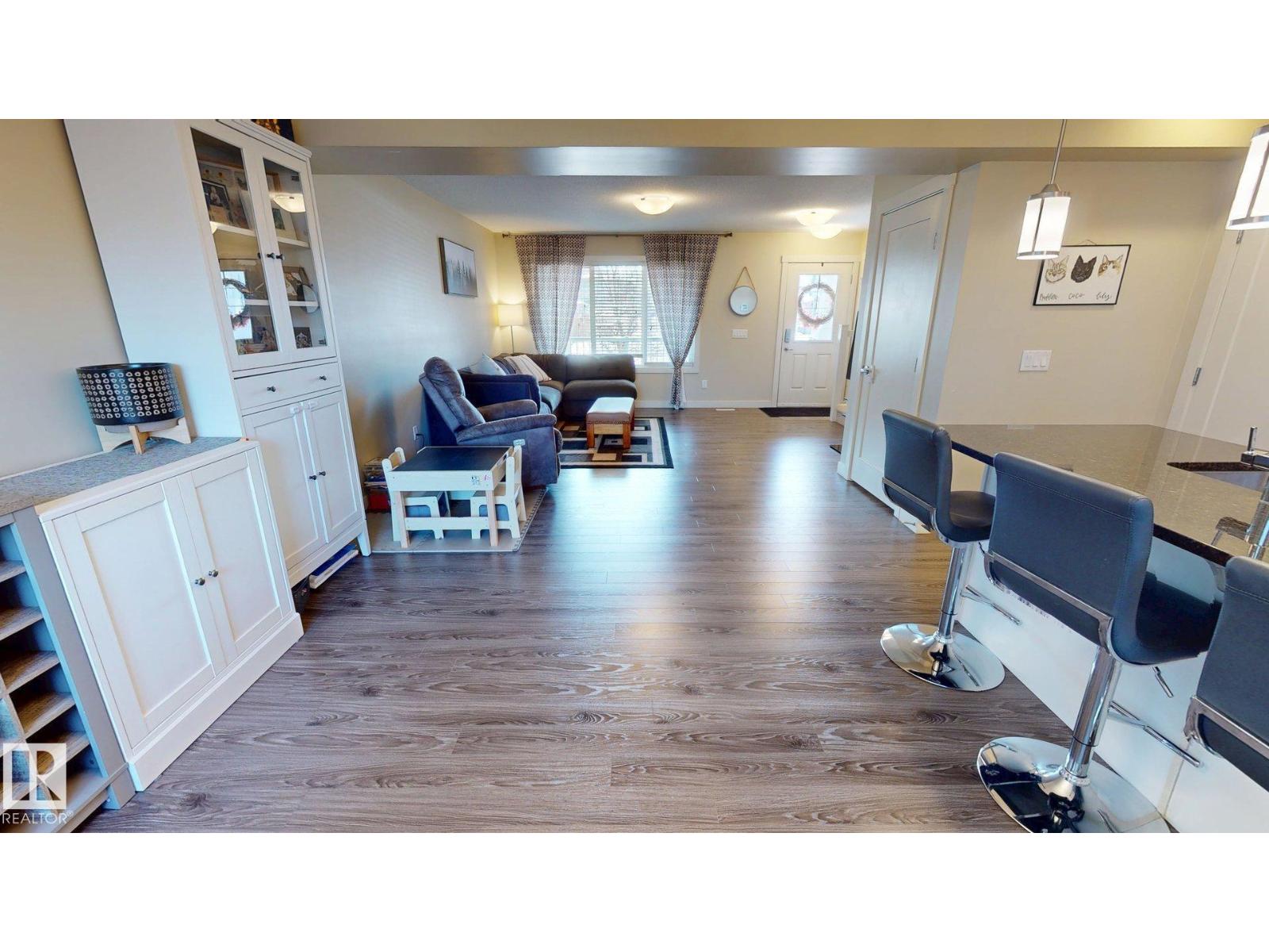 30 Sierra WD, Fort Saskatchewan