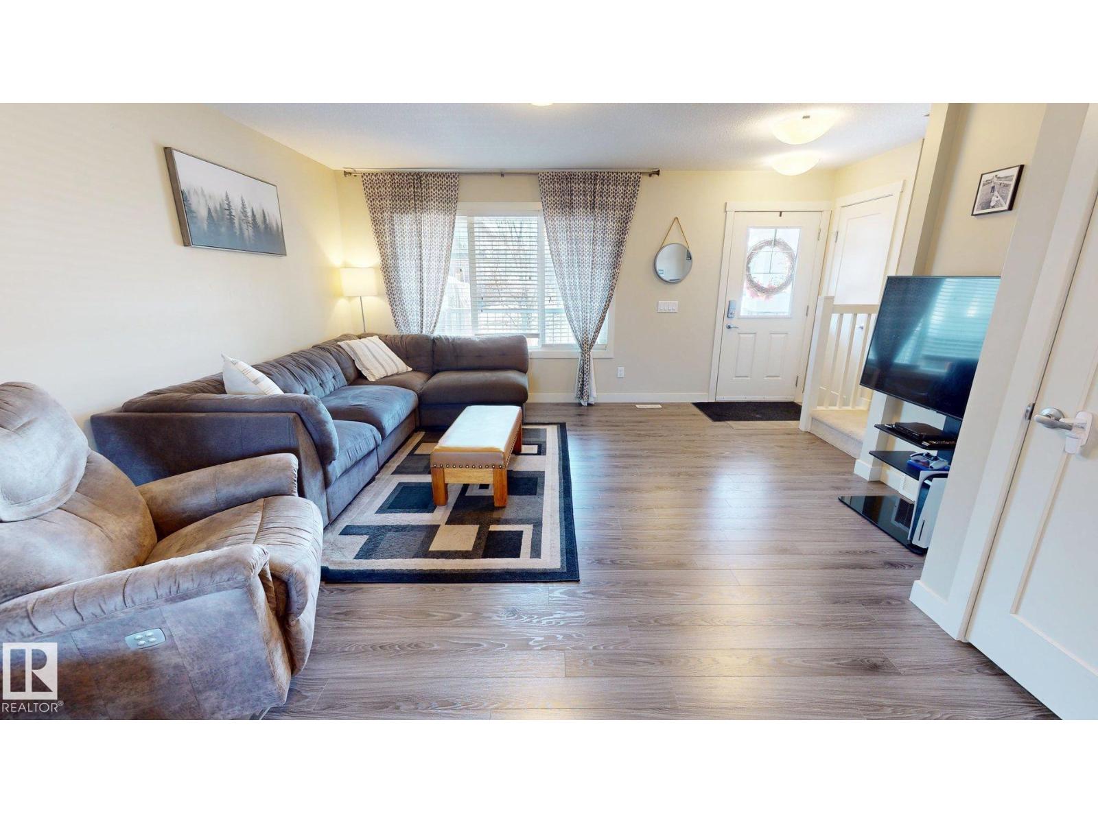 30 Sierra WD, Fort Saskatchewan