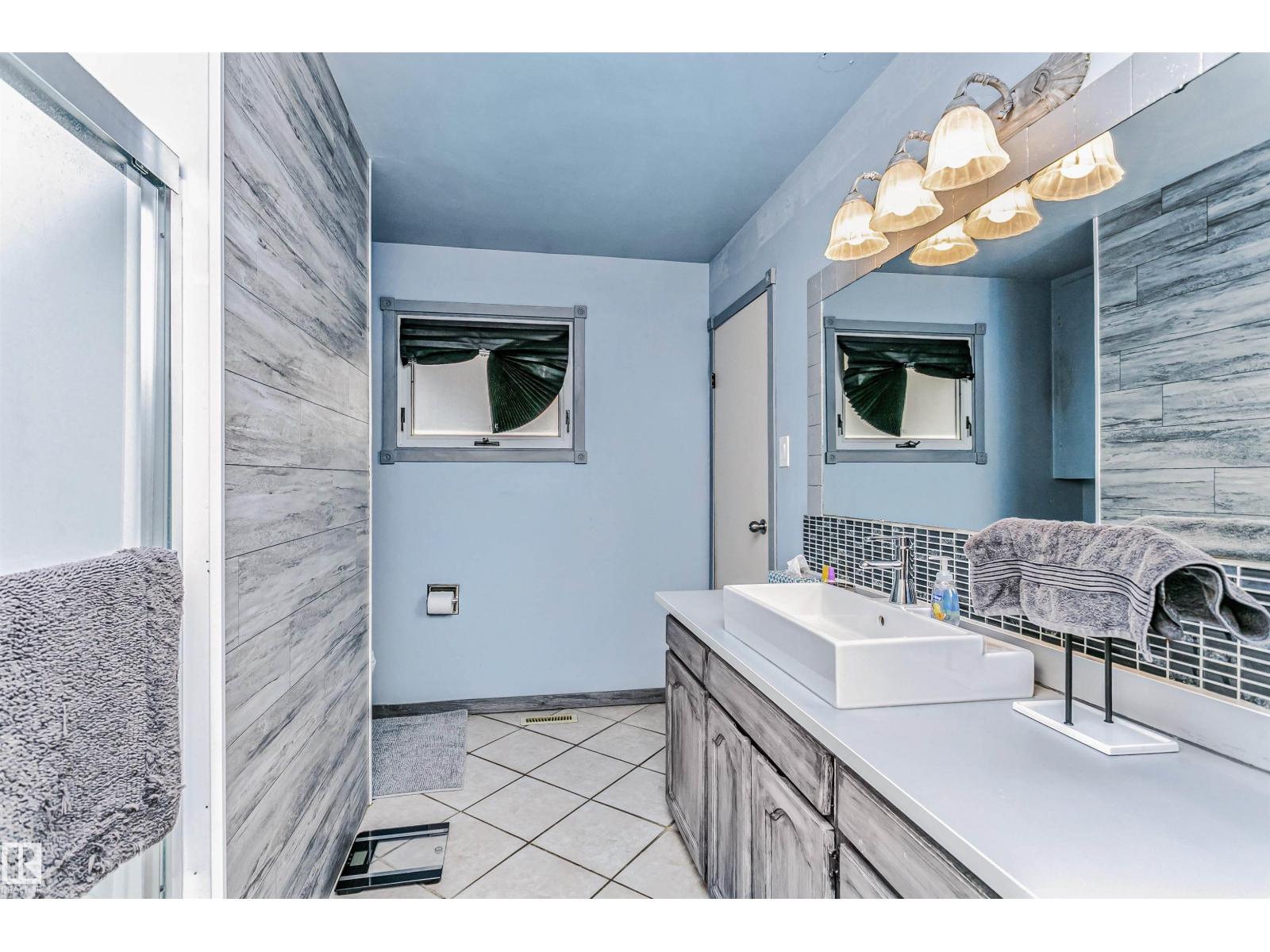 3 GOSSET PL, Spruce Grove