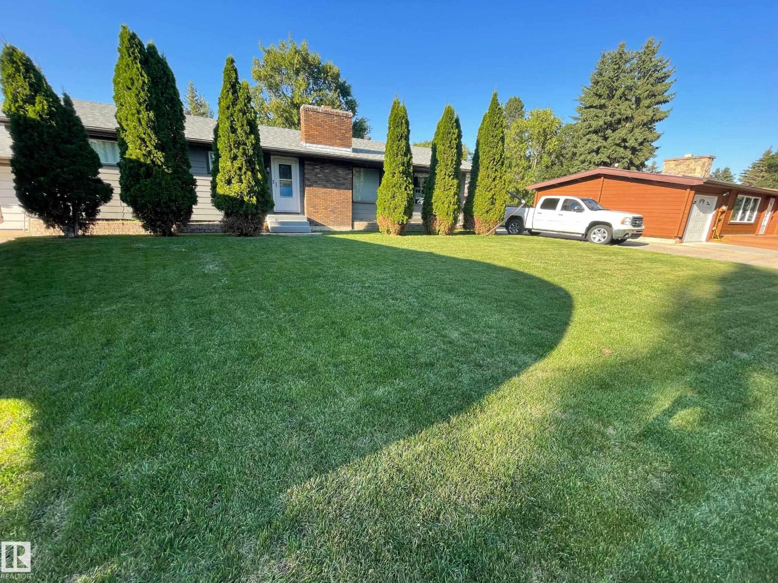 3 GOSSET PL, Spruce Grove