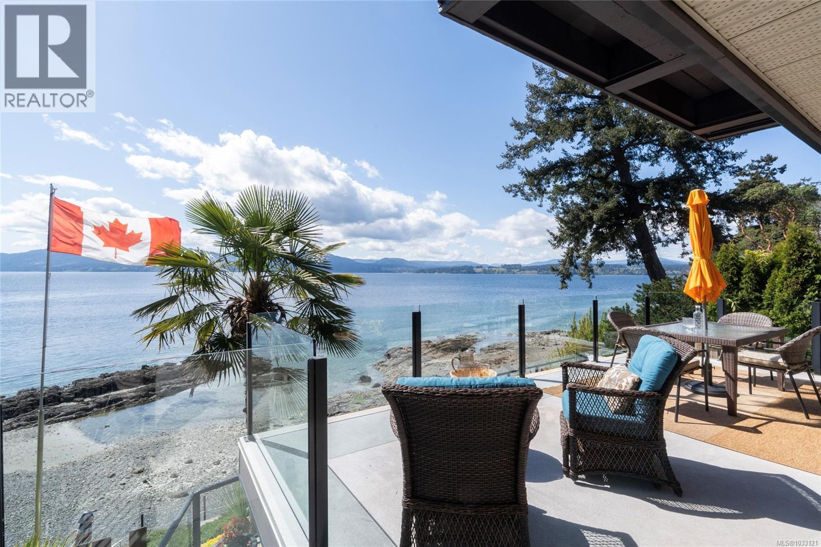  10646 Madrona Drive, North Saanich