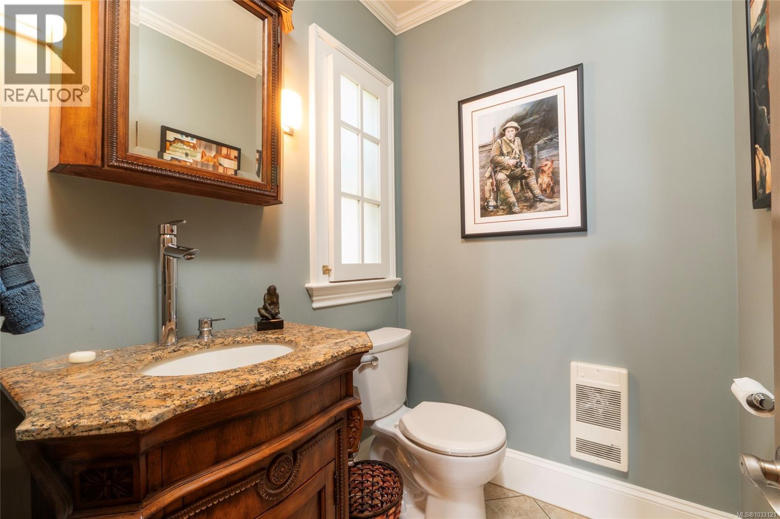  10646 Madrona Drive, North Saanich