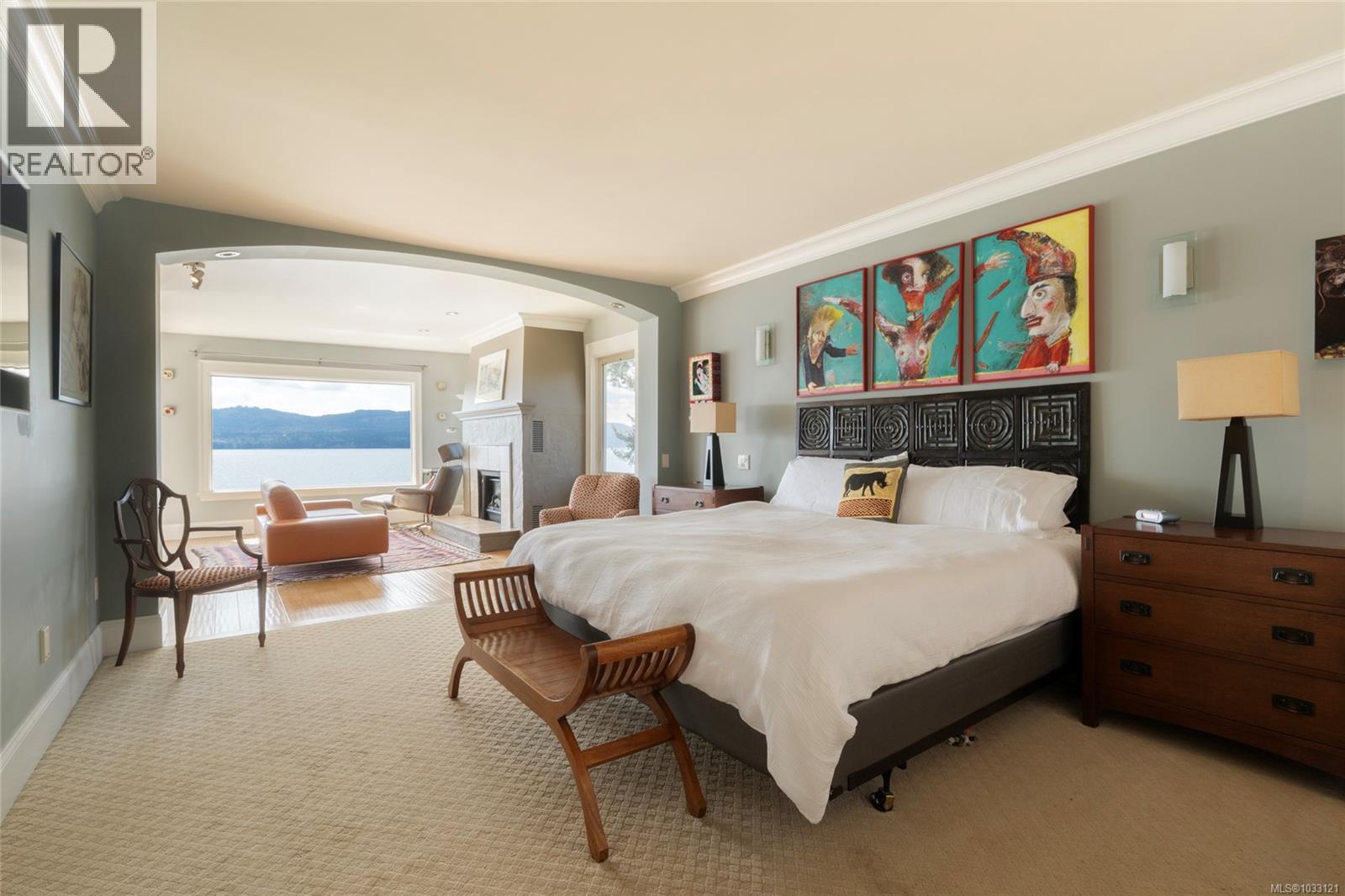  10646 Madrona Drive, North Saanich