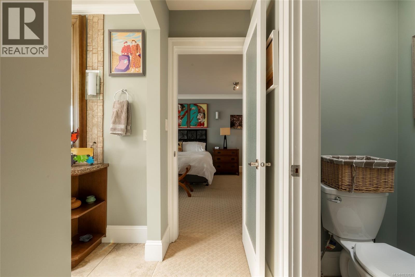  10646 Madrona Drive, North Saanich