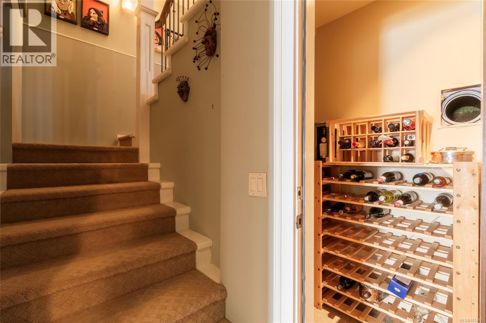  10646 Madrona Drive, North Saanich