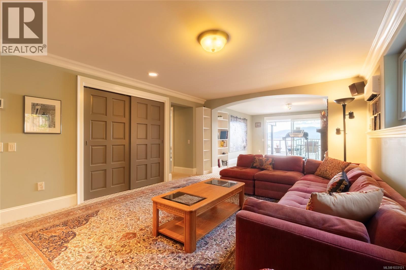  10646 Madrona Drive, North Saanich