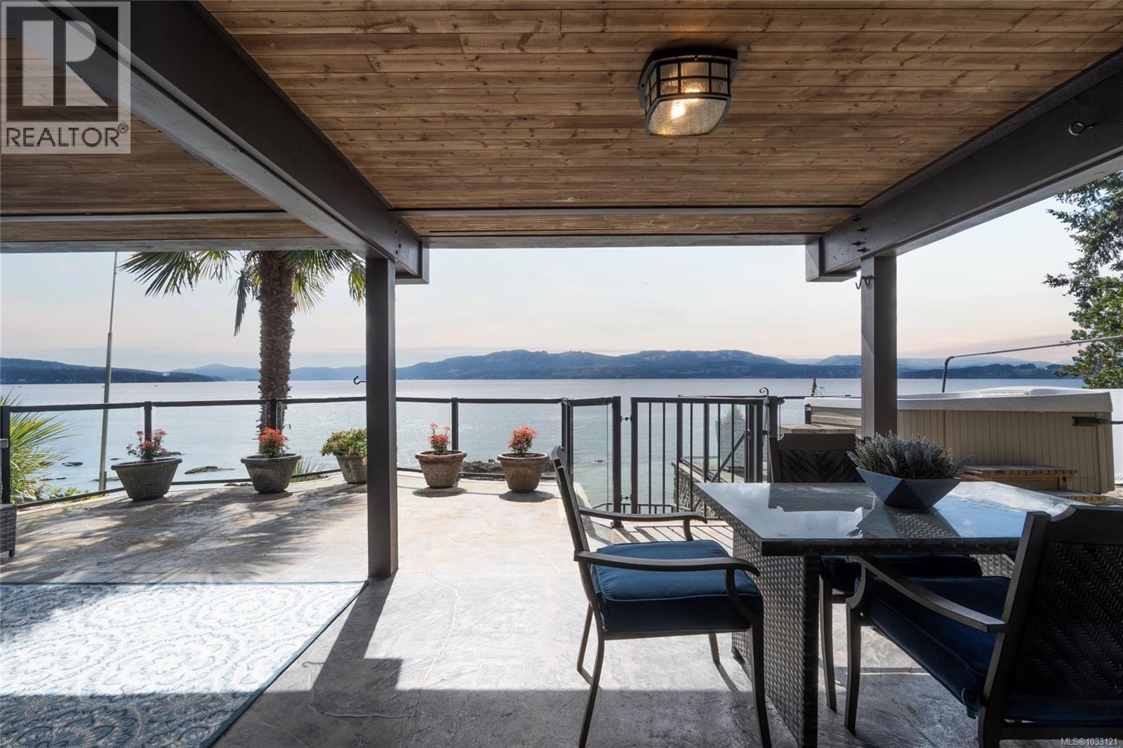  10646 Madrona Drive, North Saanich