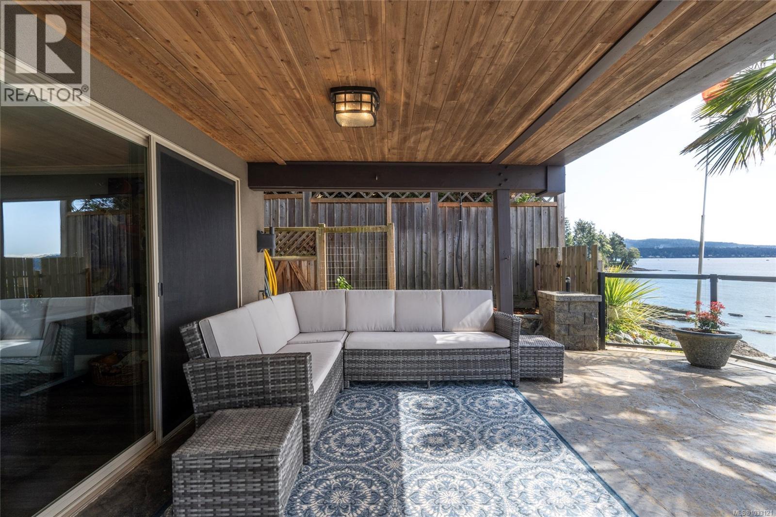  10646 Madrona Drive, North Saanich