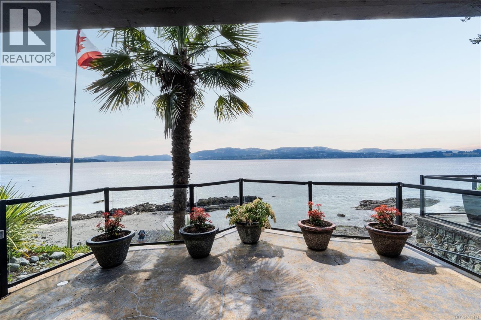  10646 Madrona Drive, North Saanich