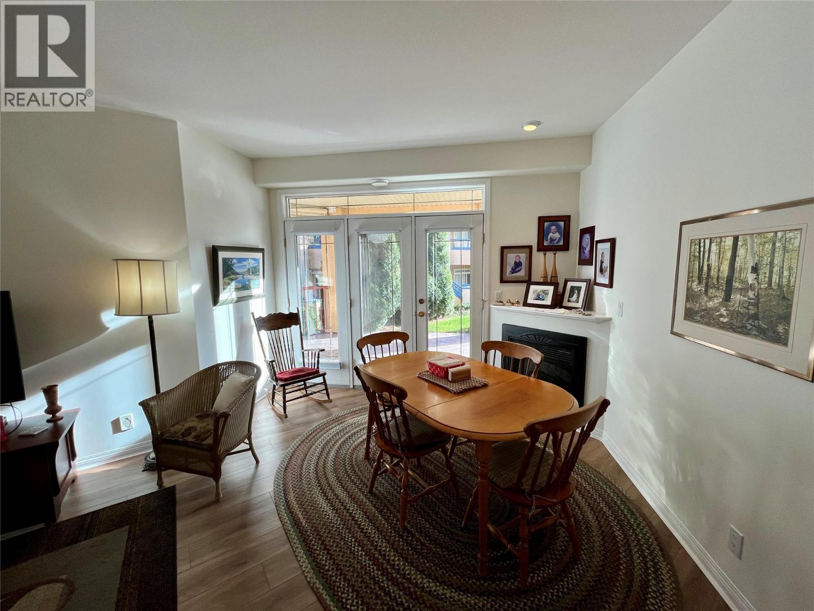 #32 714 Riverside Avenue Unit# 32 - 14