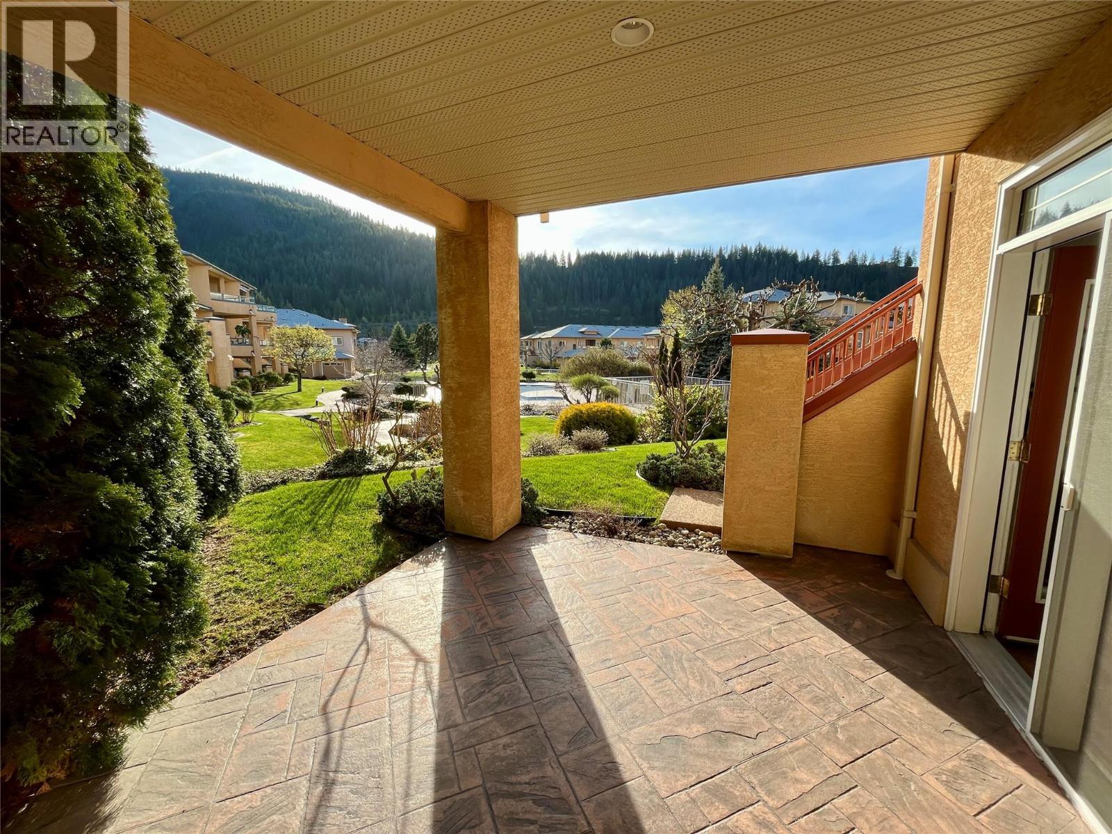 #32 714 Riverside Avenue Unit# 32 - 17