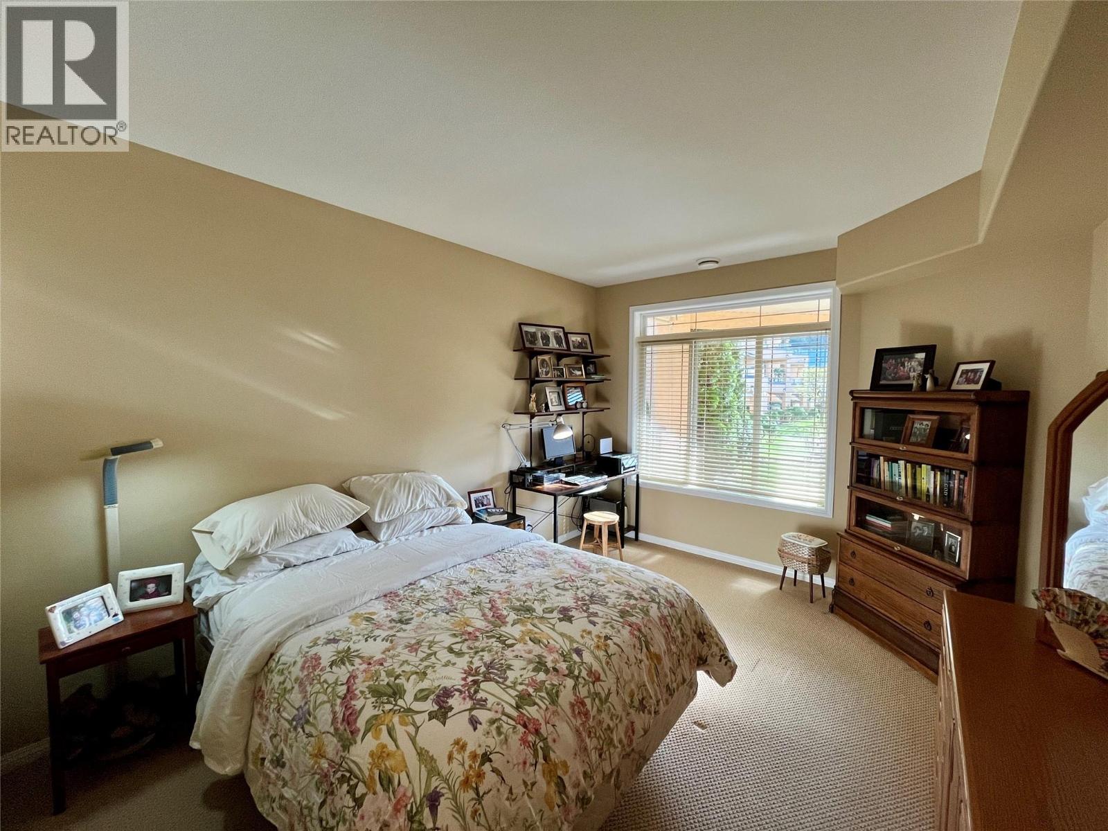 #32 714 Riverside Avenue Unit# 32 - 19