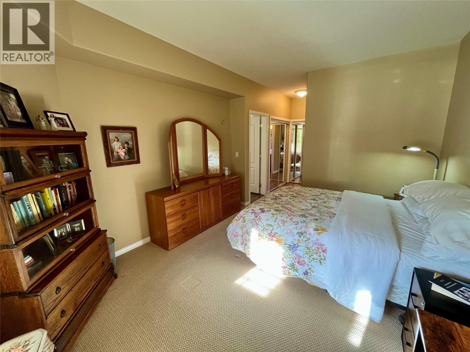 #32 714 Riverside Avenue Unit# 32 - 20