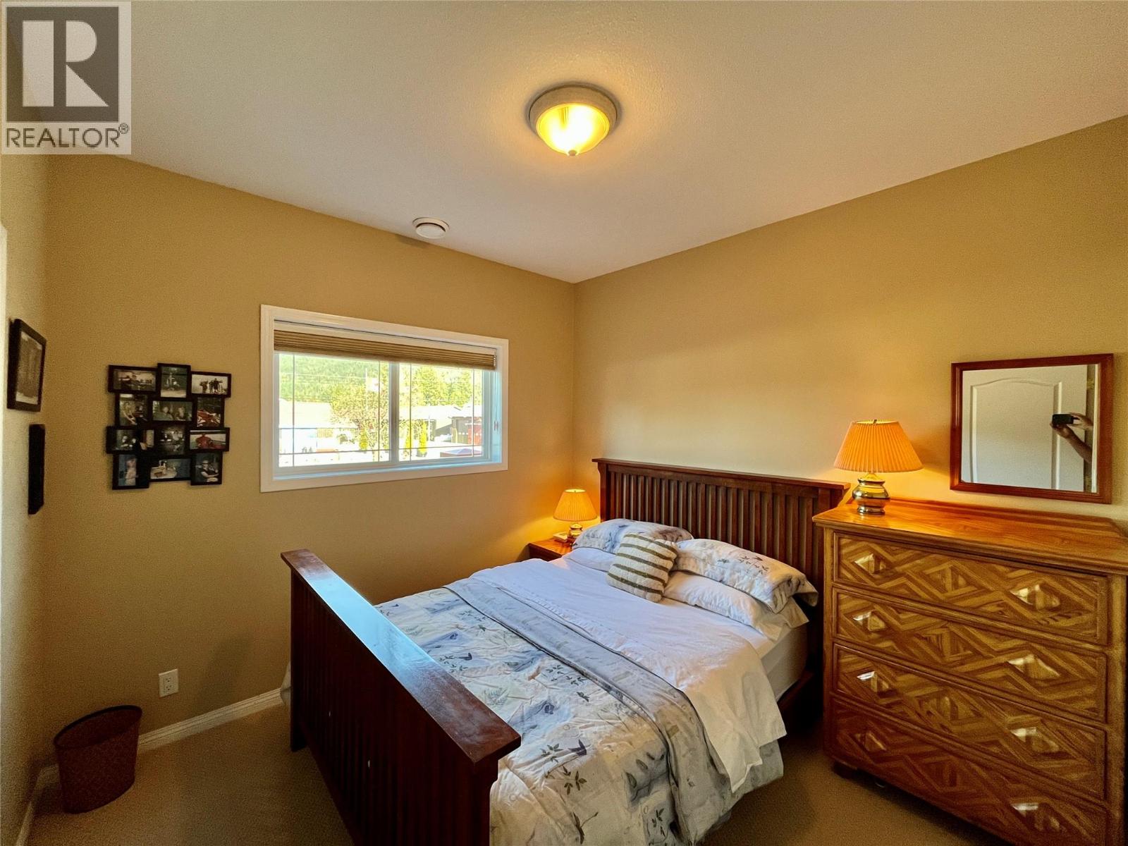 #32 714 Riverside Avenue Unit# 32 - 24