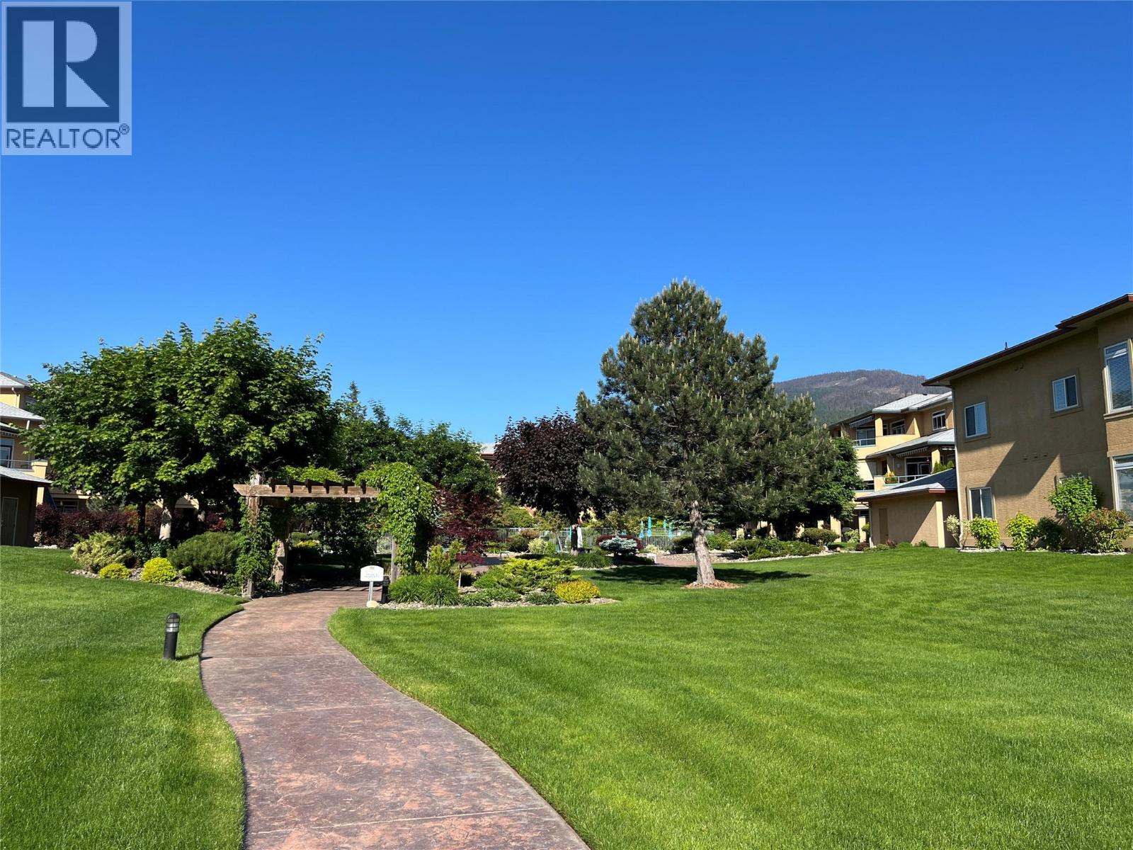 #32 714 Riverside Avenue Unit# 32 - 46