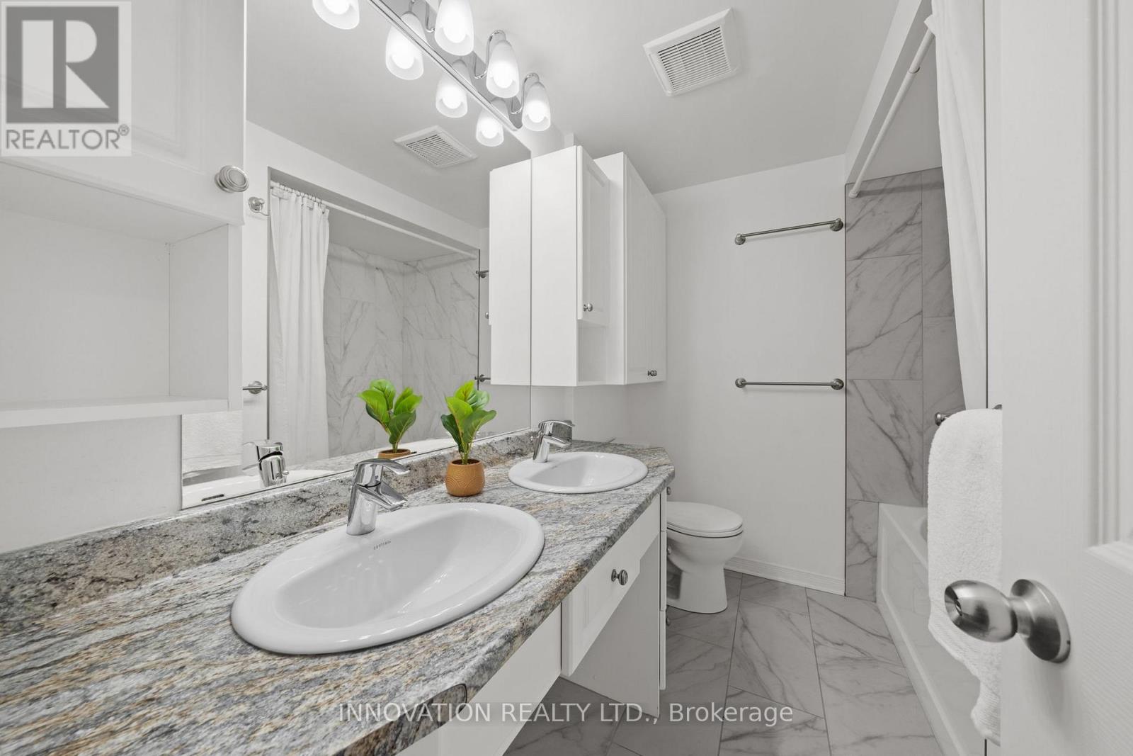 #22 920 DYNES ROAD - 23