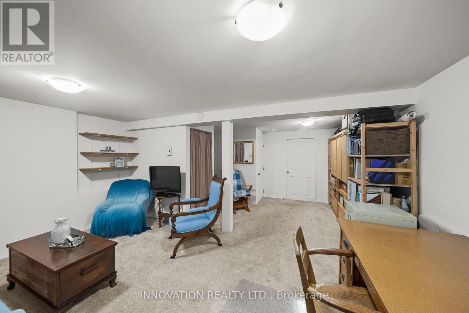 #22 920 DYNES ROAD - 26