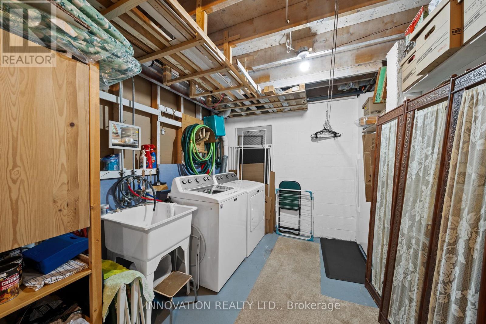 #22 920 DYNES ROAD - 27