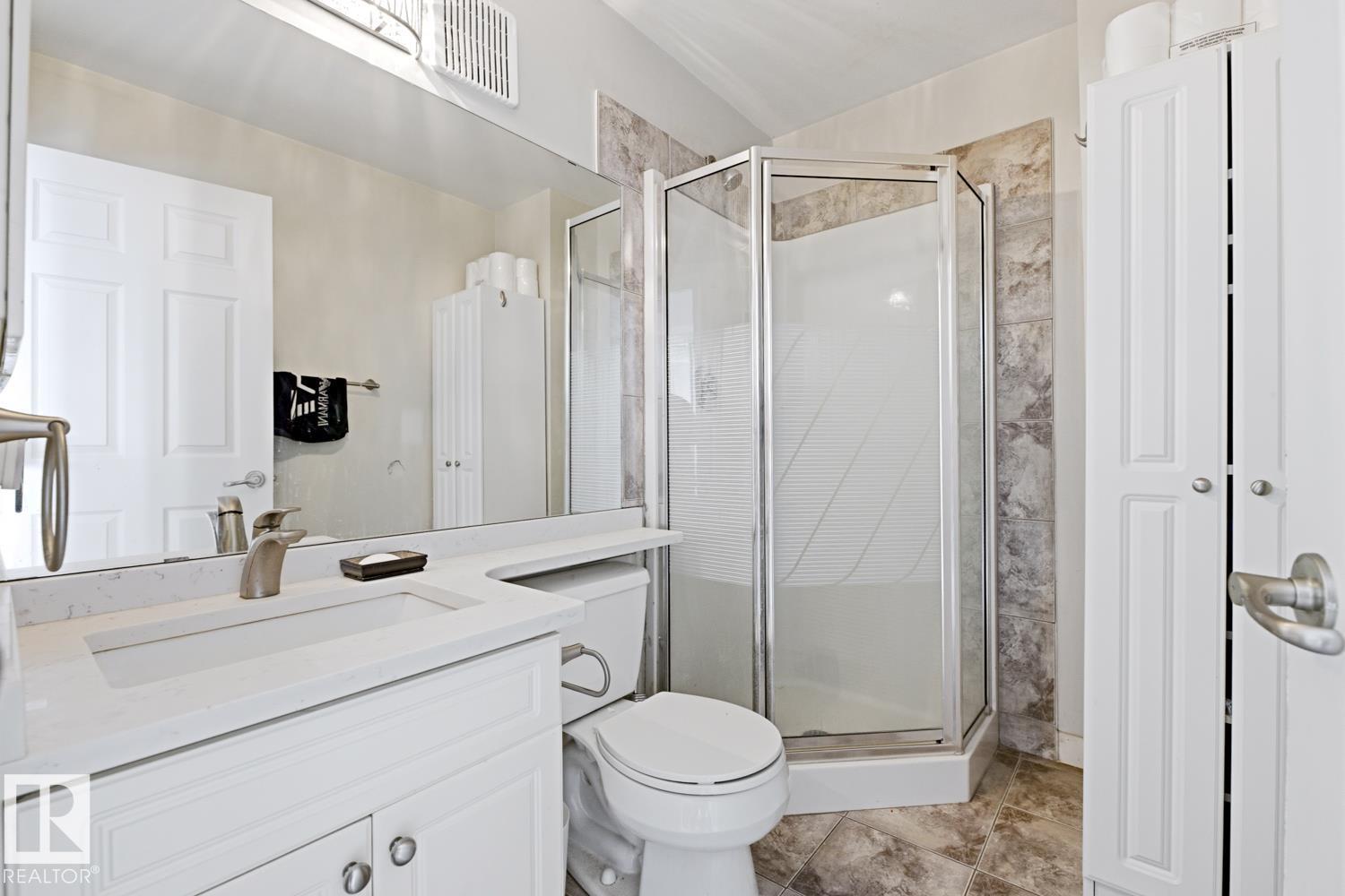 #115 10105 95 ST NW, Edmonton