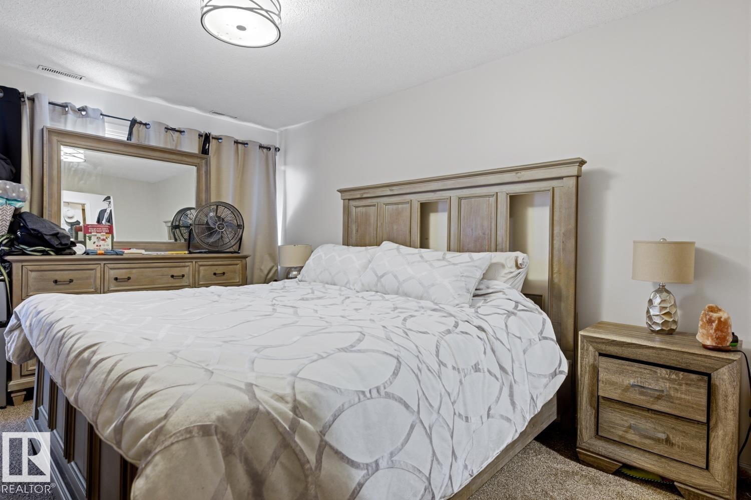 #115 10105 95 ST NW, Edmonton