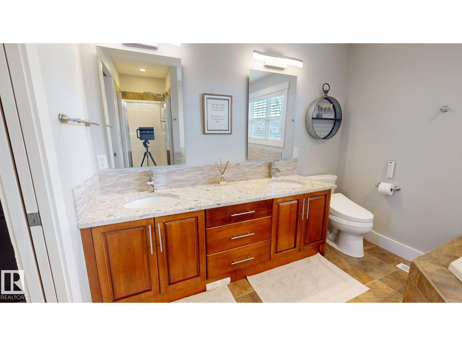 144 REICHERT DR, Beaumont