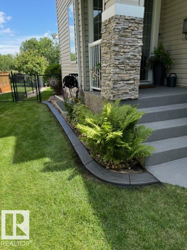 144 REICHERT DR, Beaumont