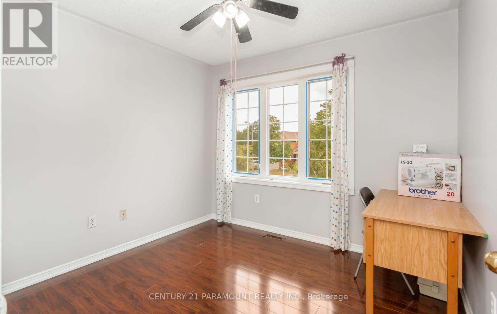 106 WILDBERRY CRESCENT - 28