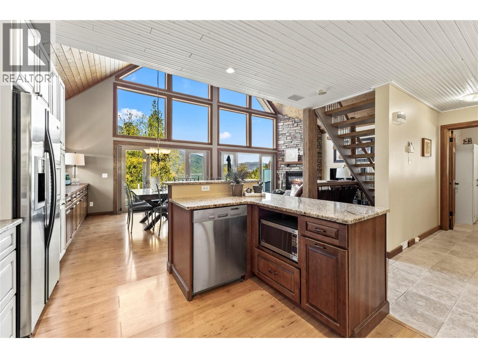 #73 6421 Eagle Bay Road - 10