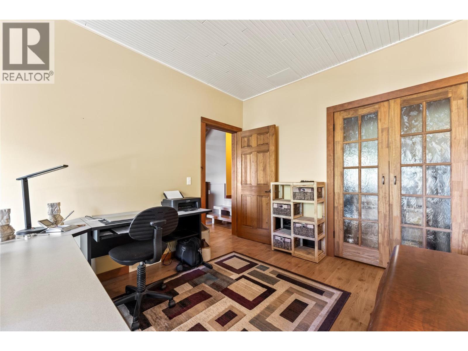 #73 6421 Eagle Bay Road - 46