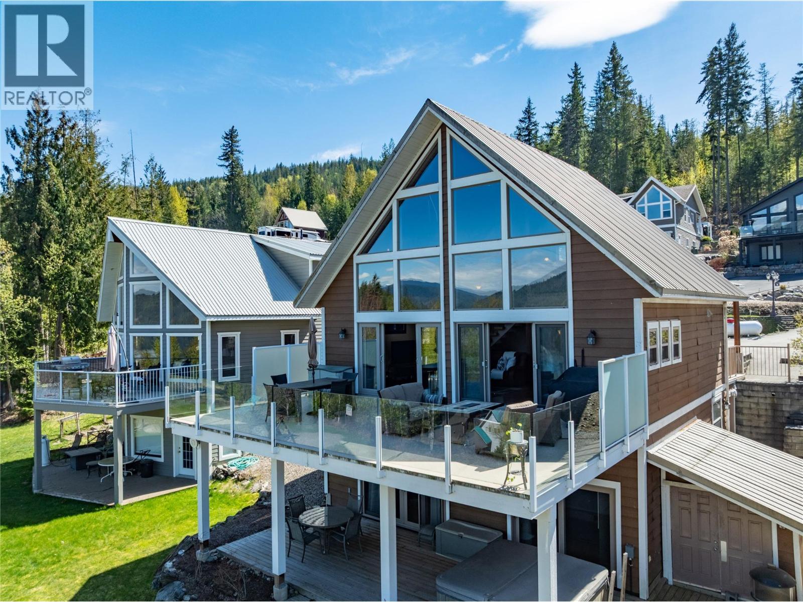 #73 6421 Eagle Bay Road - 50