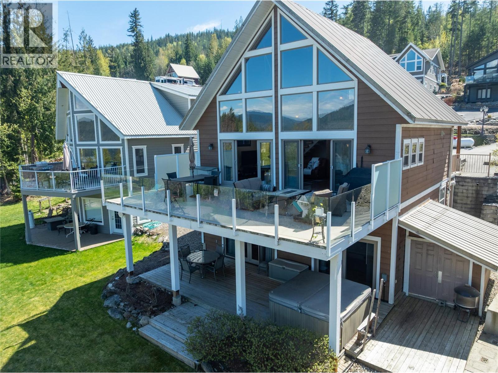 #73 6421 Eagle Bay Road - 51