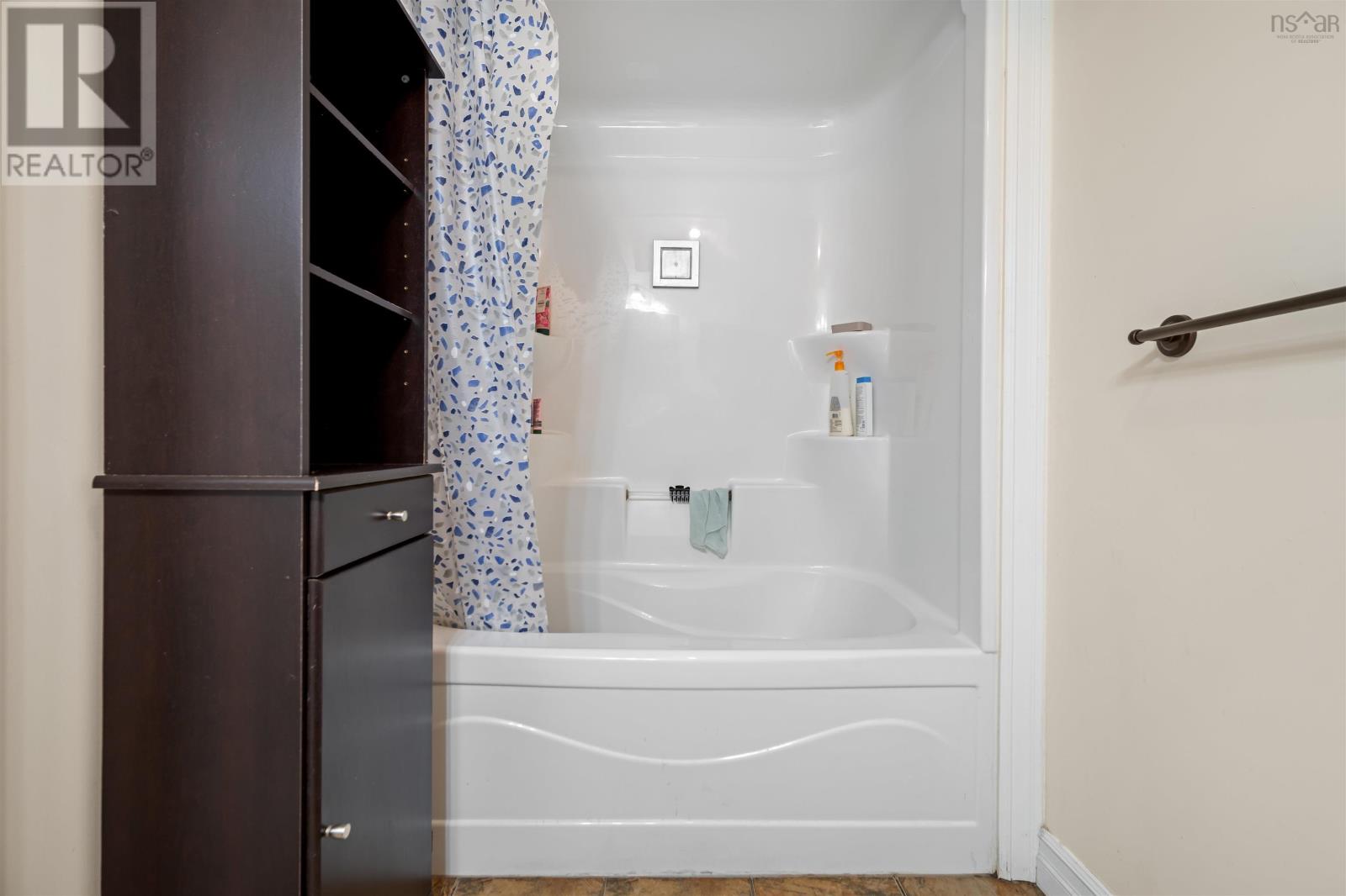 Property 35 of 46 of 17B Hartlen Avenue