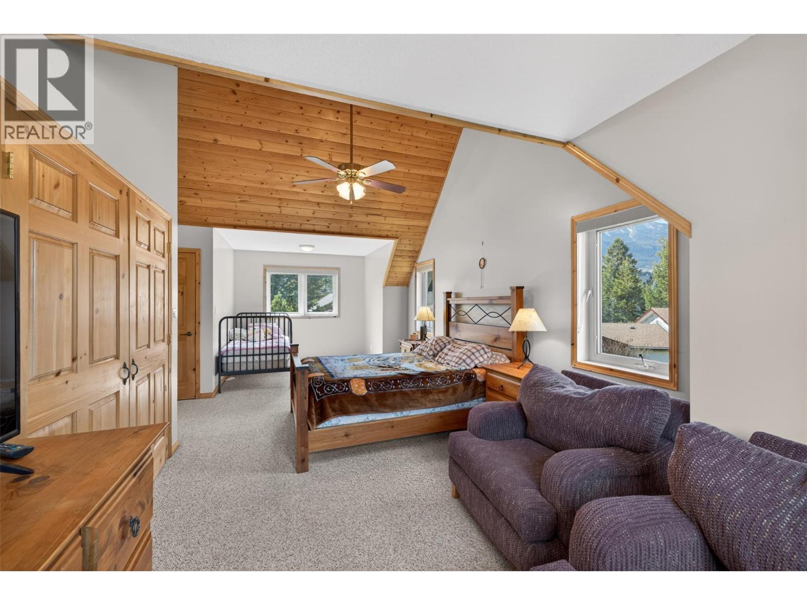 4484 Spruce Bay - 38