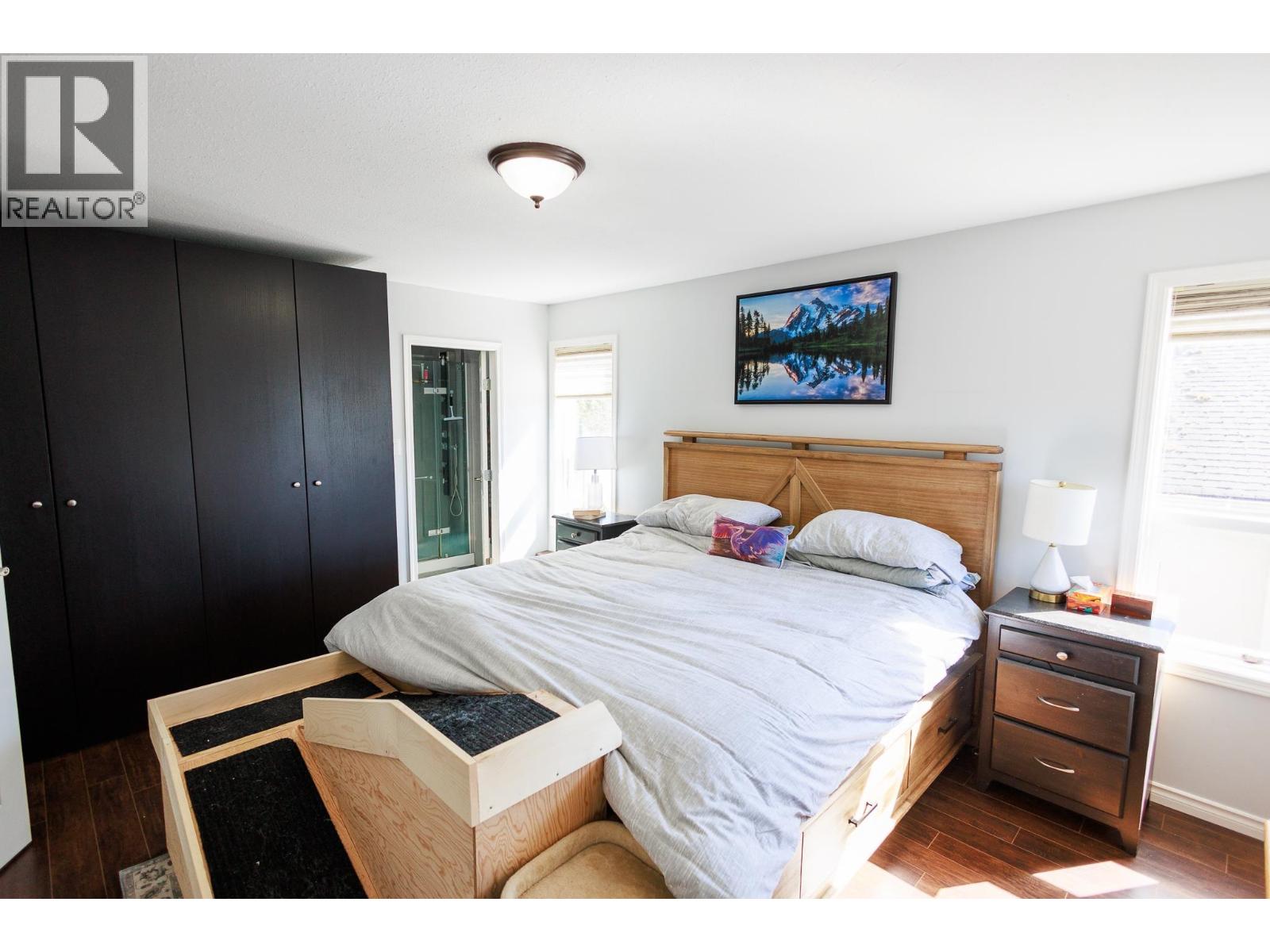 3808 DEJONG CRESCENT - 21