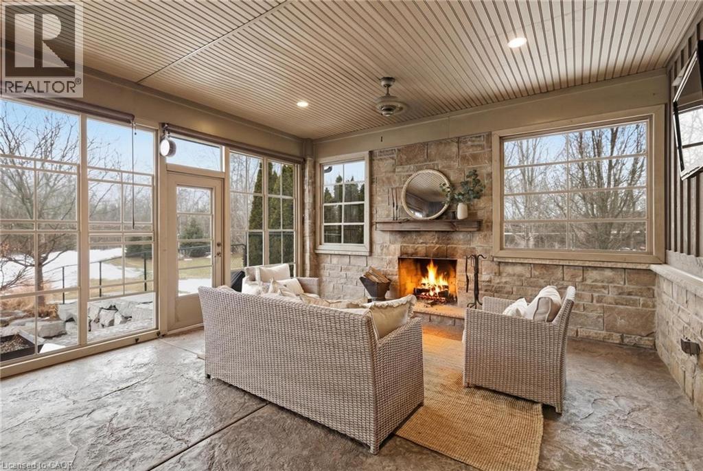 46 WOODSIDE Drive - 21