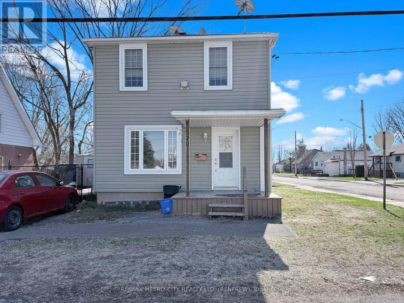 362-370 BALDWIN STREET — photo 21